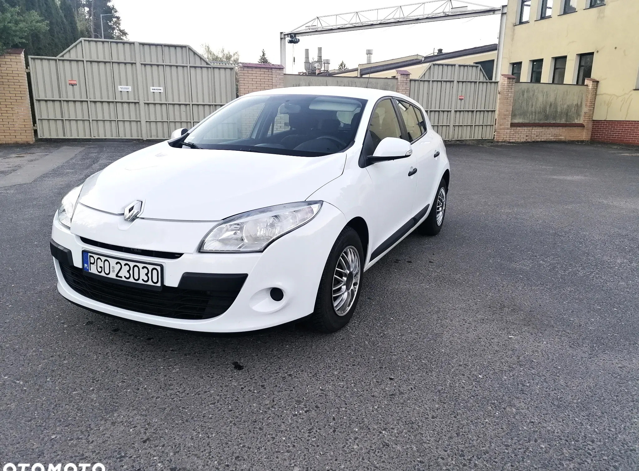 samochody osobowe Renault Megane cena 17900 przebieg: 150688, rok produkcji 2010 z Łapy